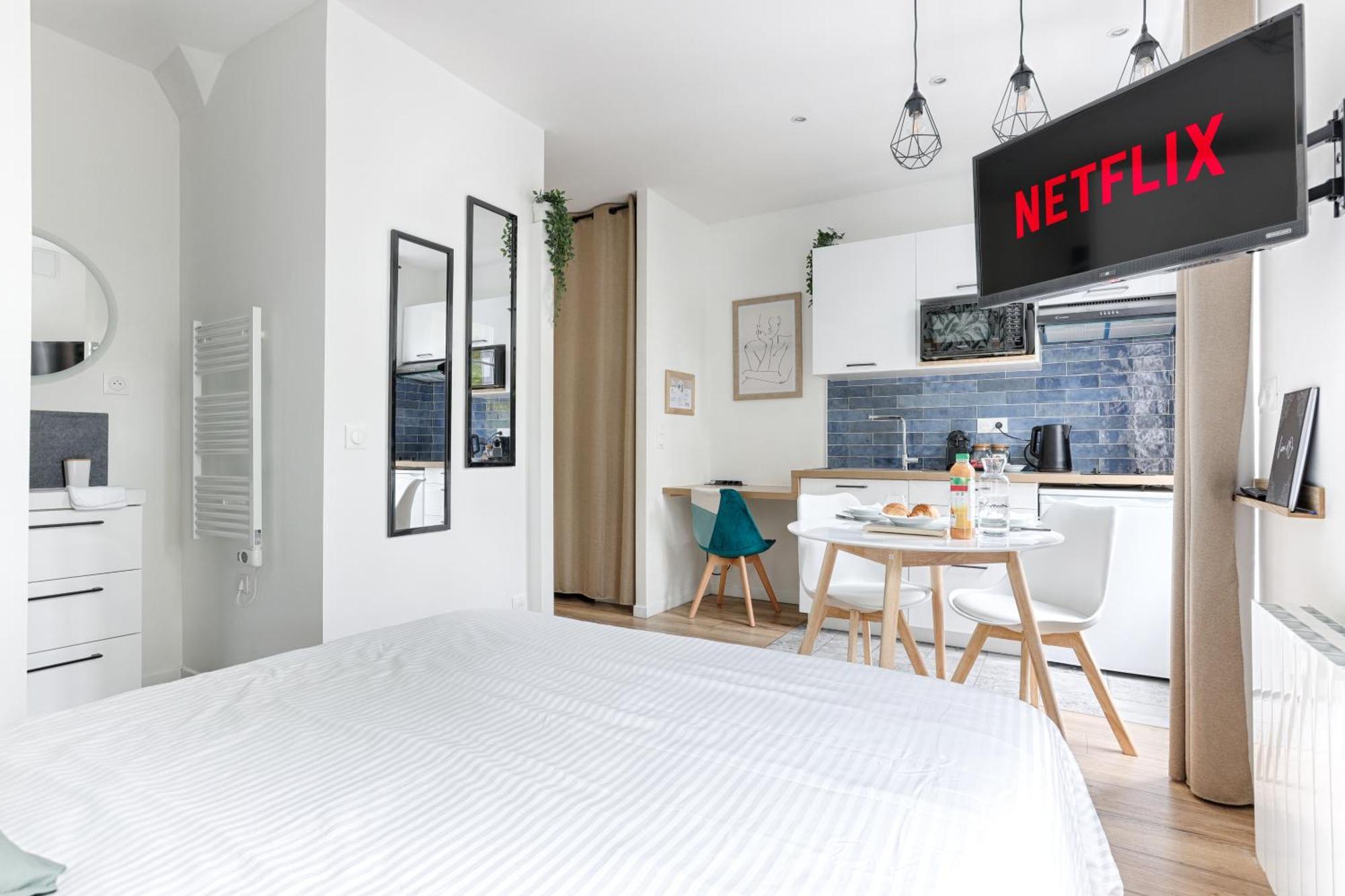 Studio Cosy Face Gare Rer A Сюси-ан-Бри Экстерьер фото